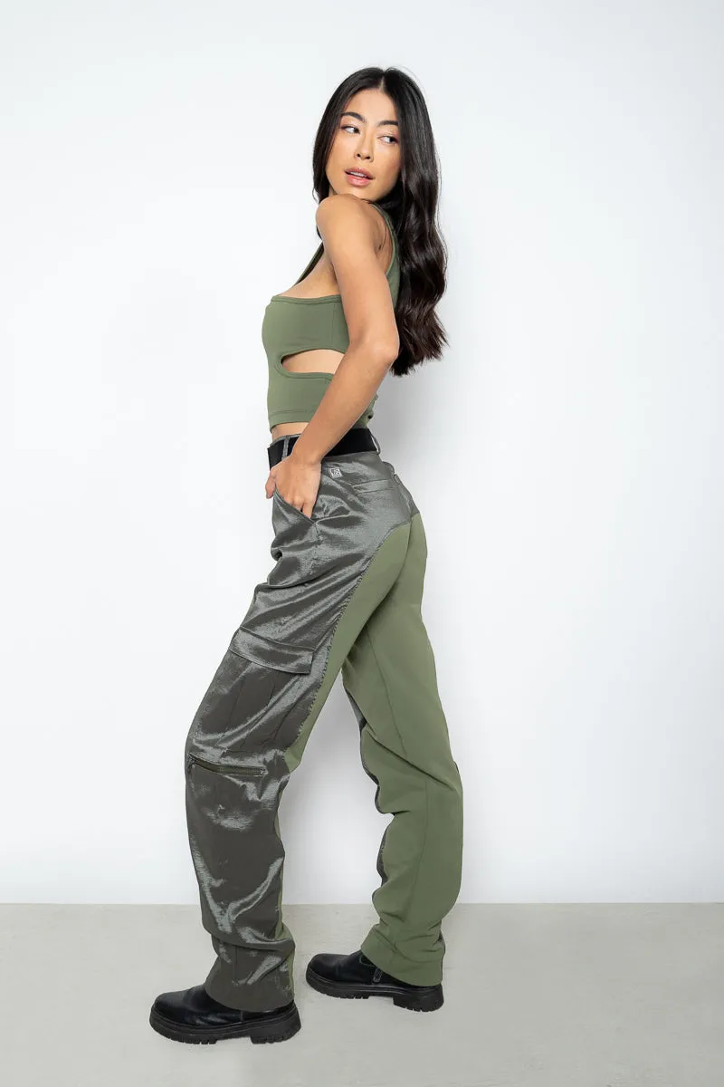 Blusa Vida cropped com recortes assimétricos em malha block -  Verde